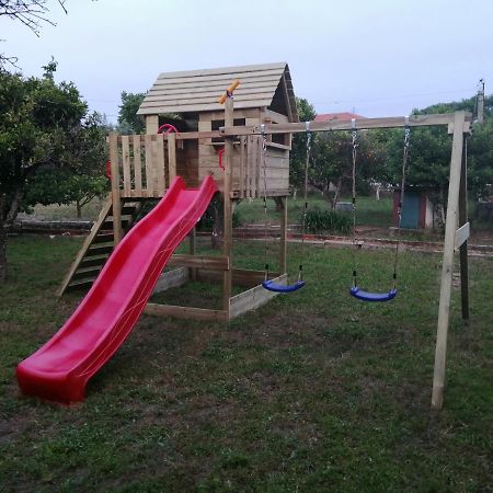 Casa Das Laranjeiras E Parque Infantil Azeitao Dış mekan fotoğraf